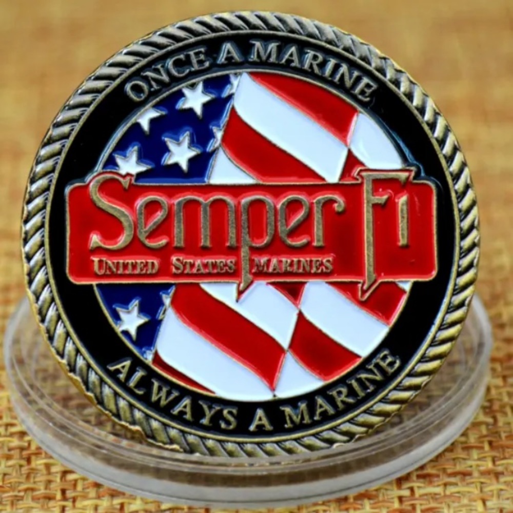 💐 Marine Corps Challenge Coin Red, White, and Blue, Semper Fi